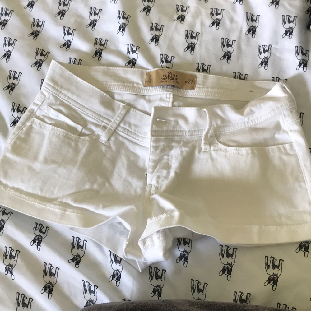 White denim Hollister short-shorts